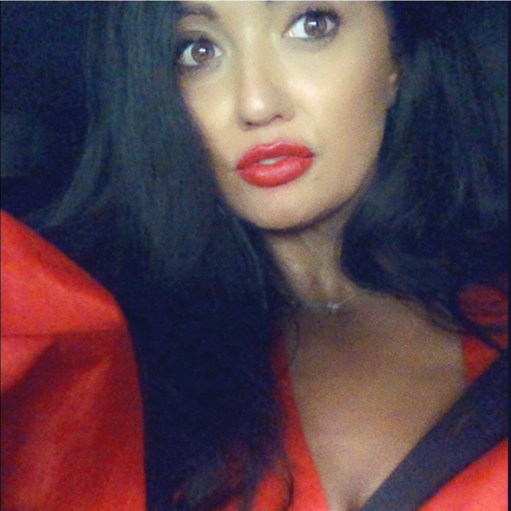 Meet your Posher, Marissa